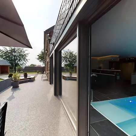 Bien-etre Avec Piscine Whtsap En Photos Villa