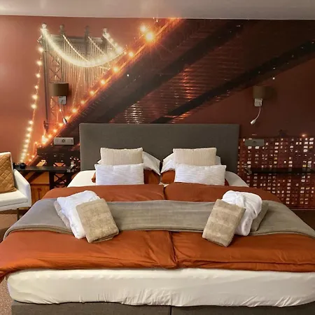 Bien-etre Avec Piscine Whtsap En Photos